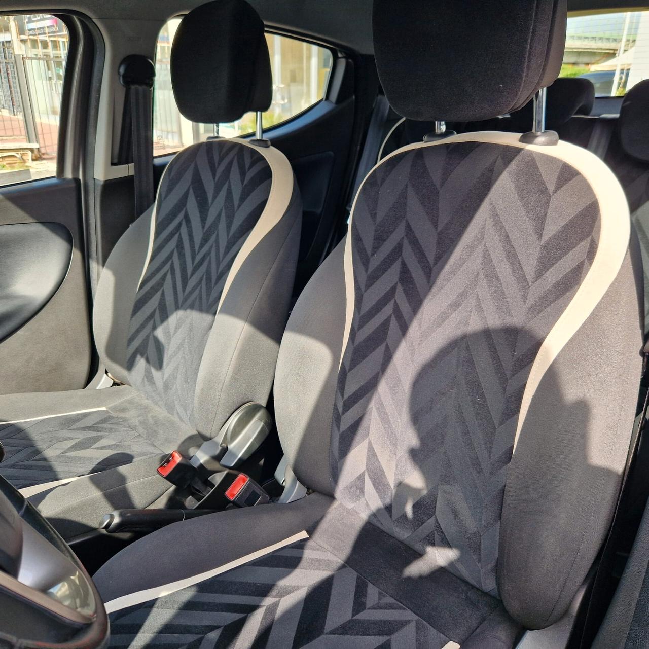 Lancia Ypsilon GPL Ecochic Gold