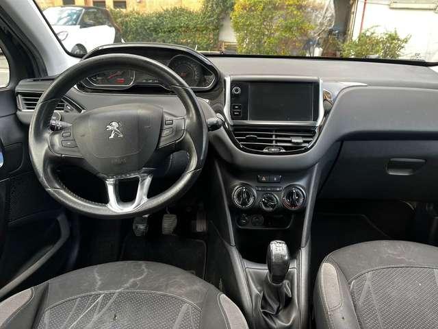 Peugeot 208 208 I 5p 1.4 hdi 8v Active