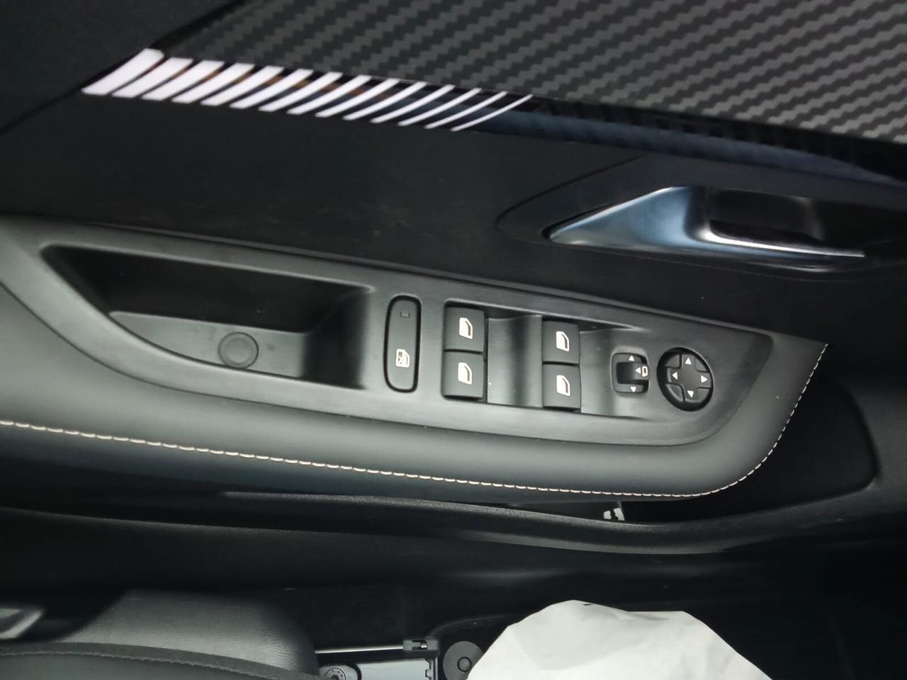 Peugeot 208 PureTech 100 Stop&Start 5 porte Style