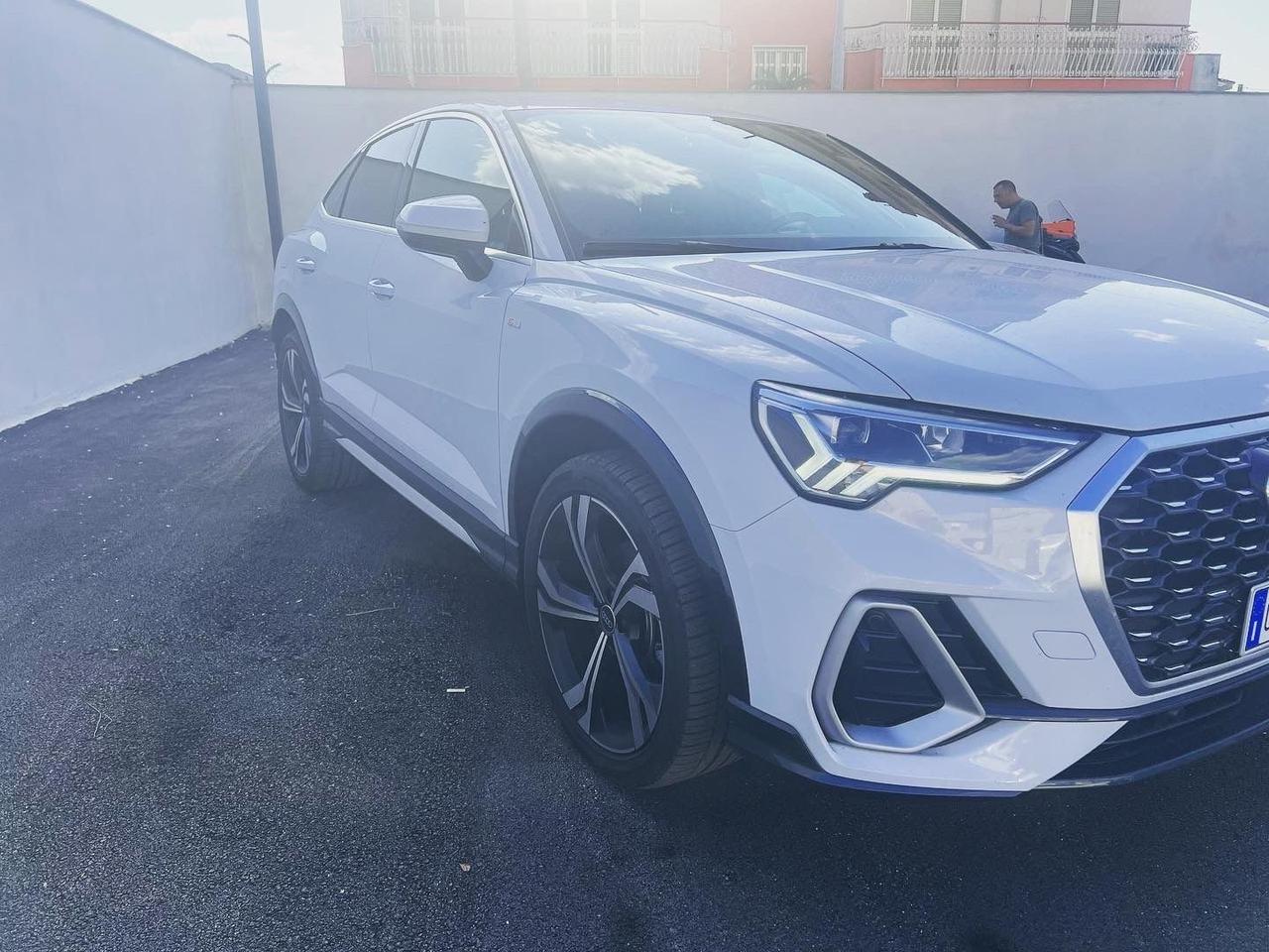 Audi Q3 35 TDI S tronic line edition