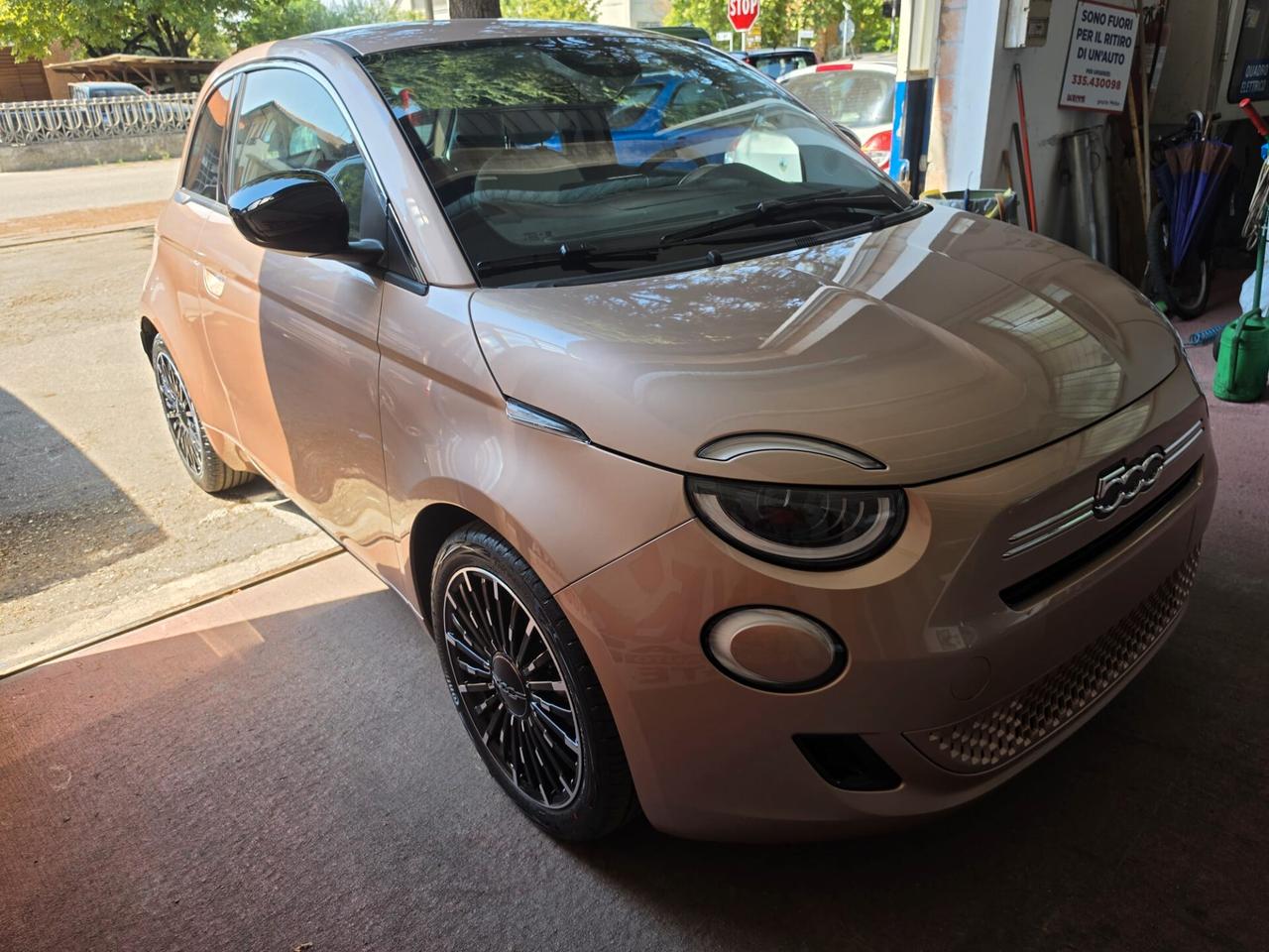 Fiat 500 Berlina Hybrid La Prima RATE DA 99,00