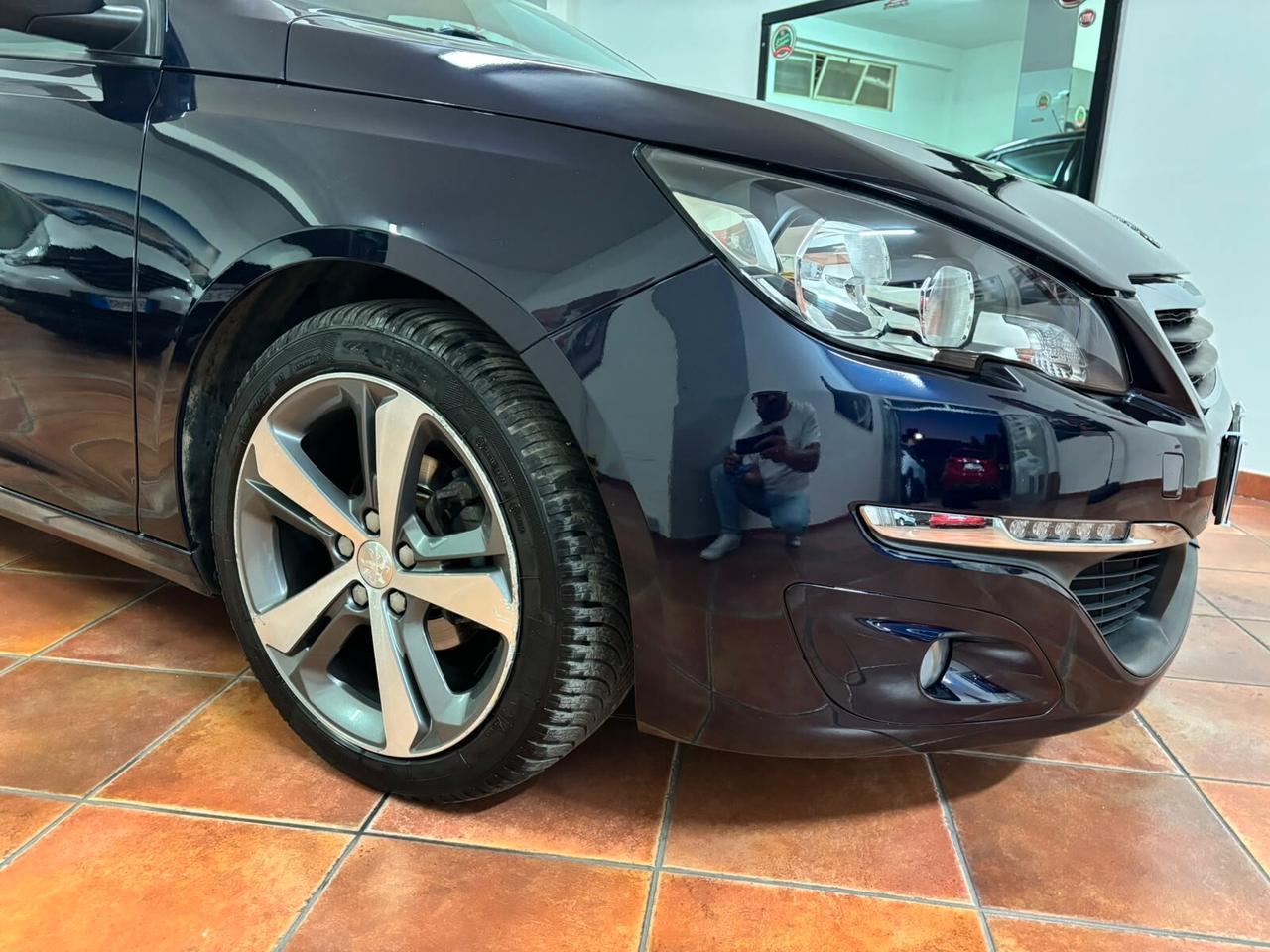 PEUGEOT 308 2015 1.6 DIESEL
