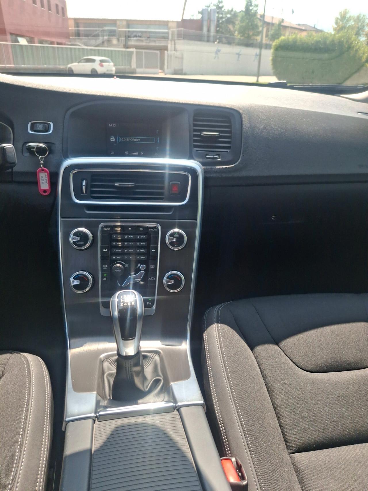 Volvo S60 D4 Geartronic Kinetic