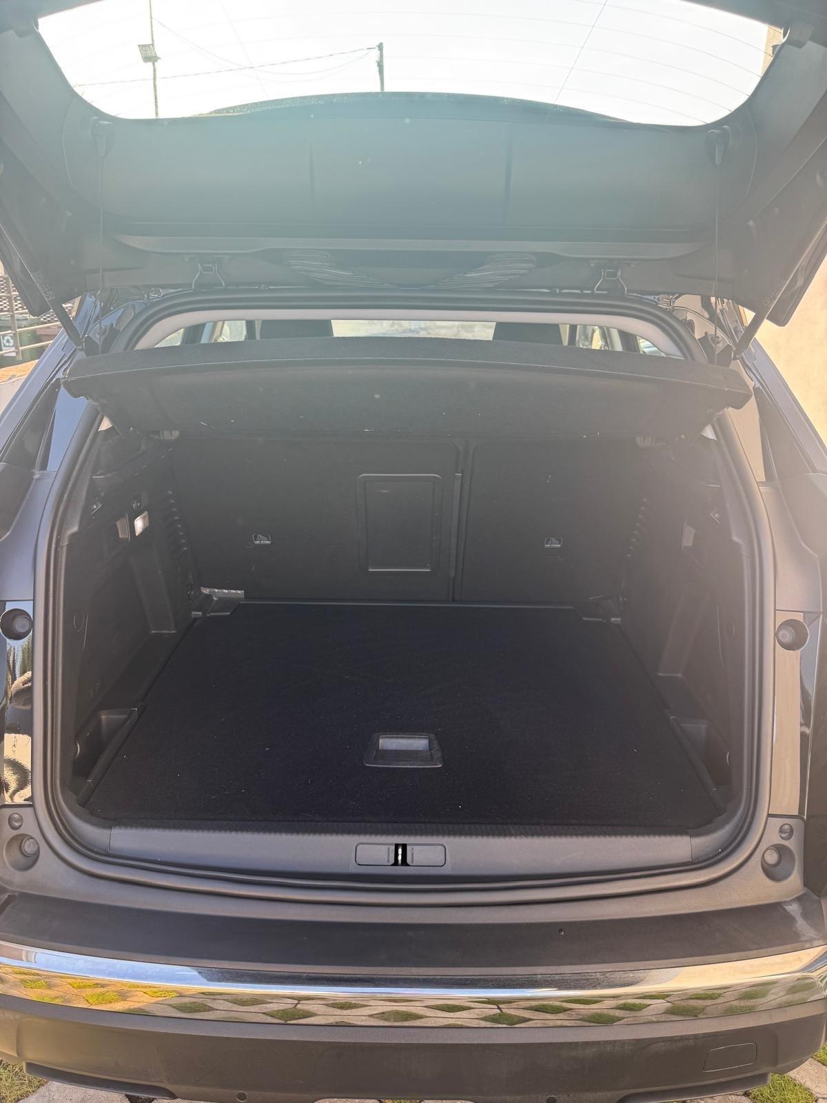 Peugeot 3008 BlueHDi 120 S&S Active