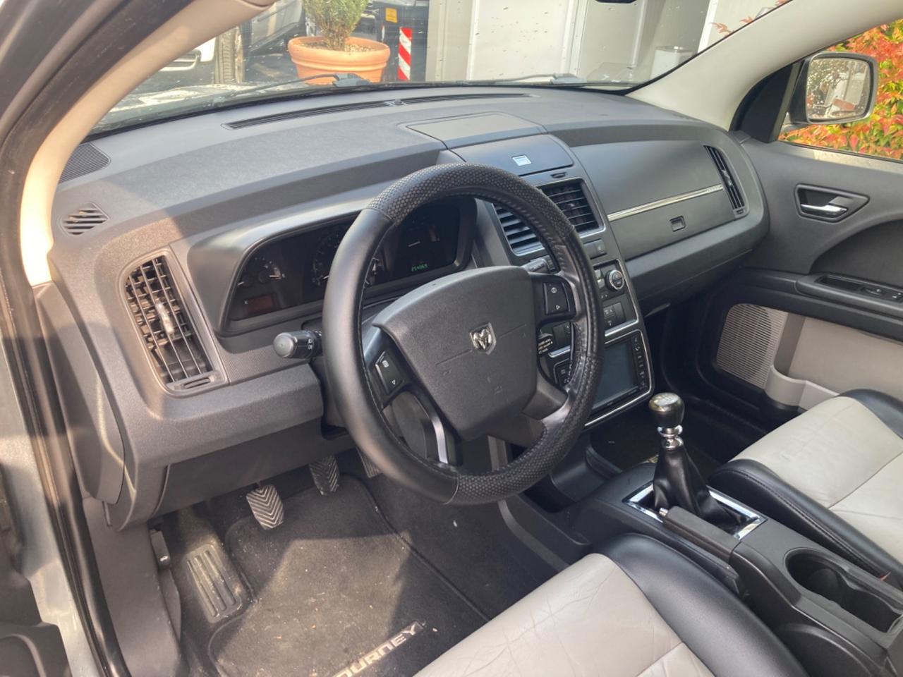 DODGE JOURNEY 2.0 D (7 POSTI)