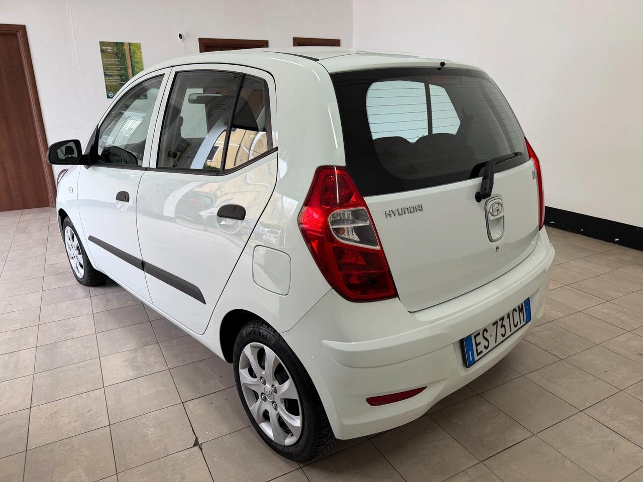 Hyundai i10 2013 1.1 12V Classic Plus CON SOLO 27000KM