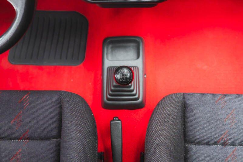 Peugeot 106