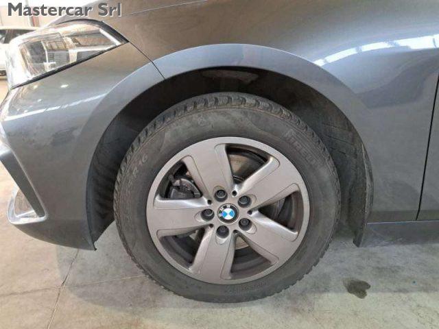 BMW 116 Serie 1 F40 116d Business Advantage auto GD180BJ