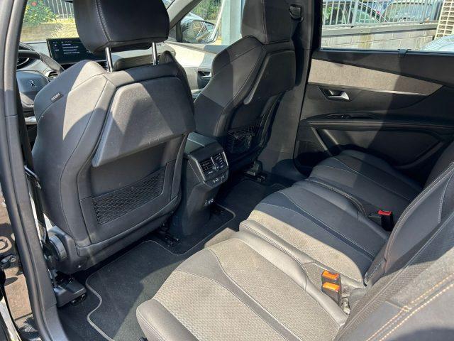 PEUGEOT 5008 PureTech Turbo 130 GT