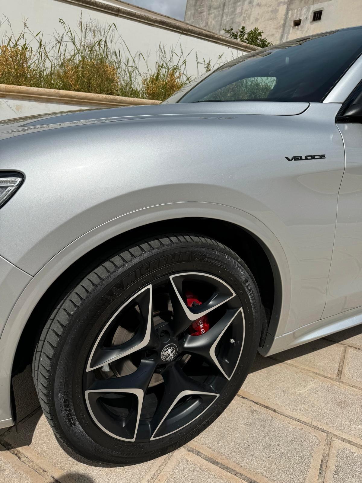 Alfa Romeo Stelvio 2.2 Turbodiesel 210 CV AT8 Q4 Veloce Tì