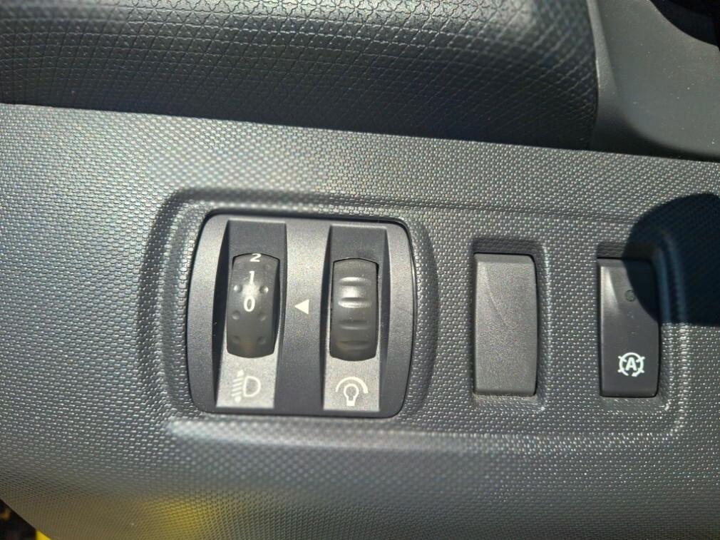 Renault Clio 0.9 TCe 12V 90CV Start&Stop 5 porte Energy