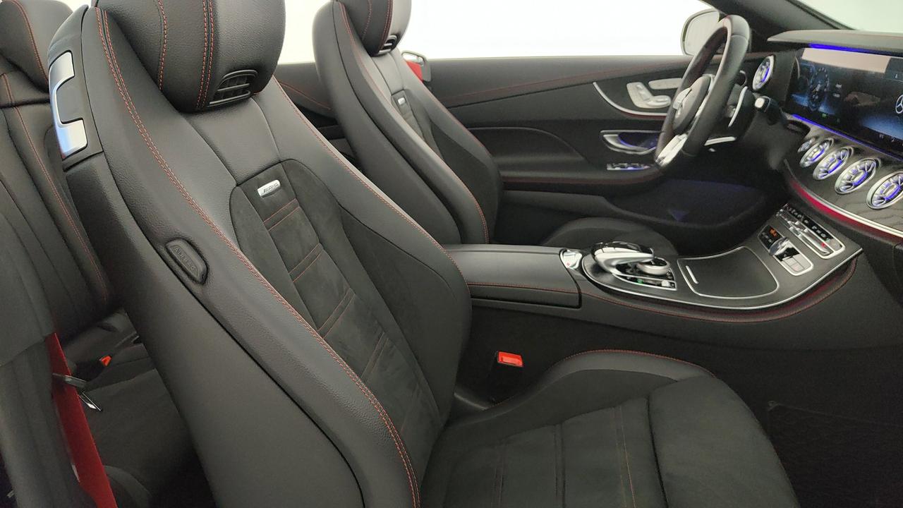 Mercedes-Benz E Cabrio 53 AMG eq-boost 4matic + auto