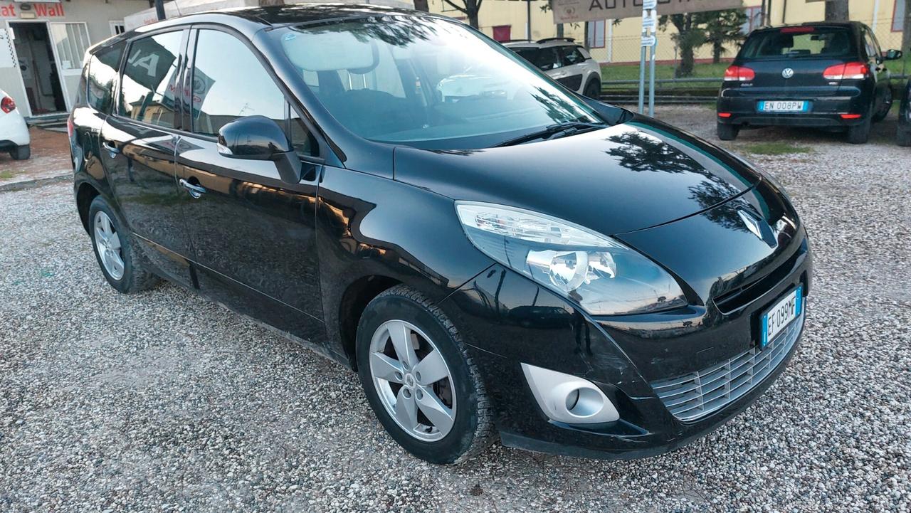 Renault Scenic Scénic 1.9 dCi 130CV Dynamique