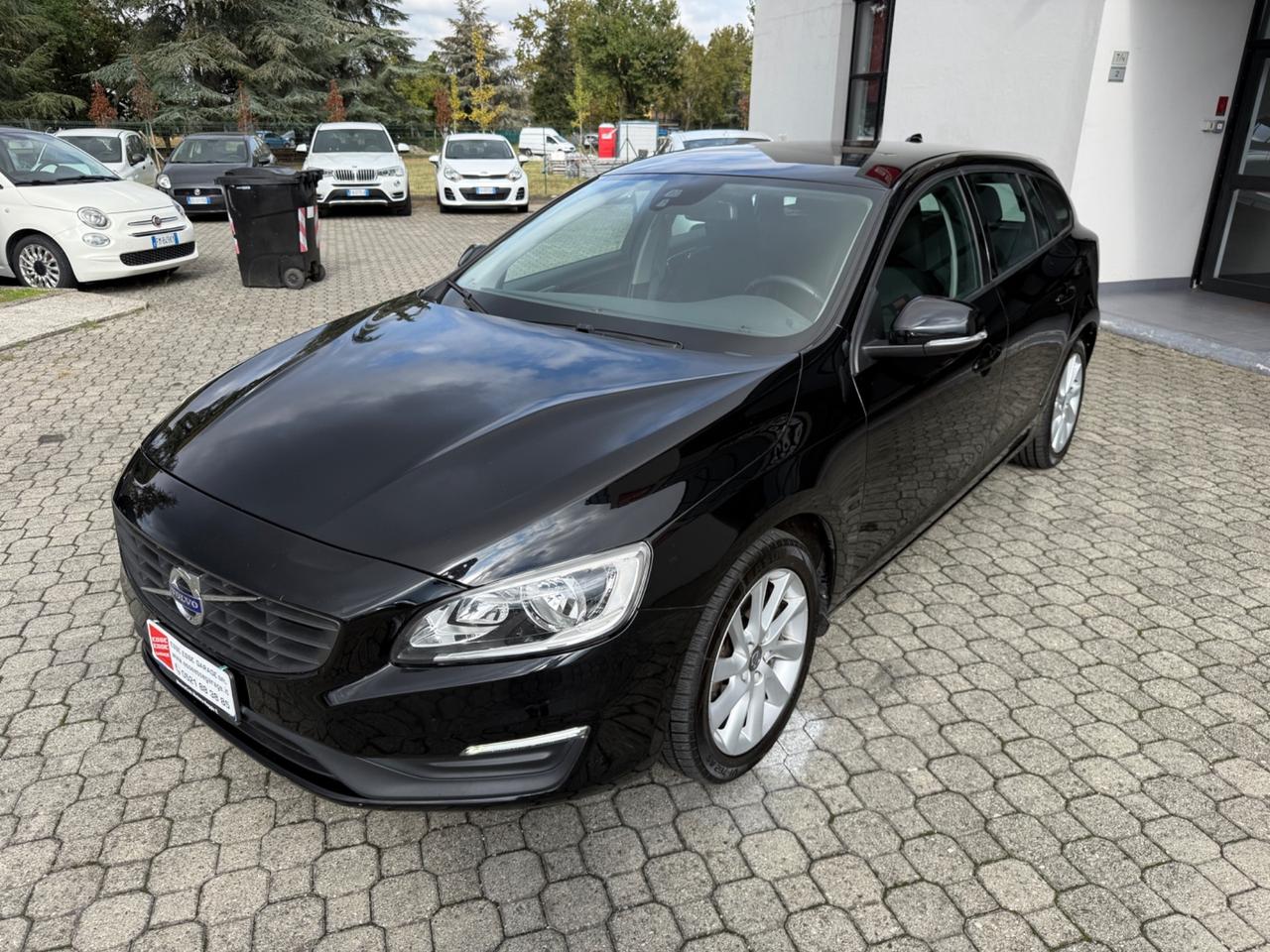 Volvo V60 D2 Summum|UNIPRO