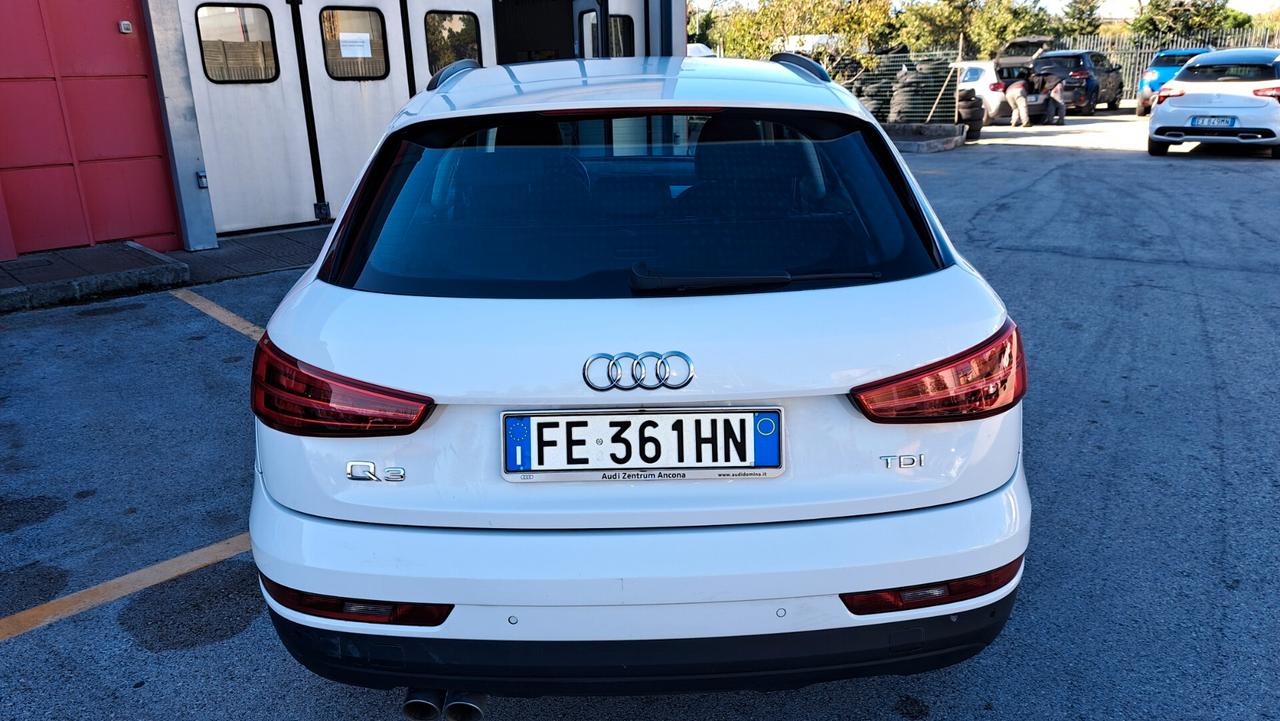 Audi Q3 2.0 TDI 120 CV