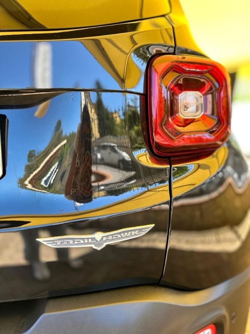 JEEP Renegade 1.3 T4 240CV PHEV 4xe AT6 Trailhawk