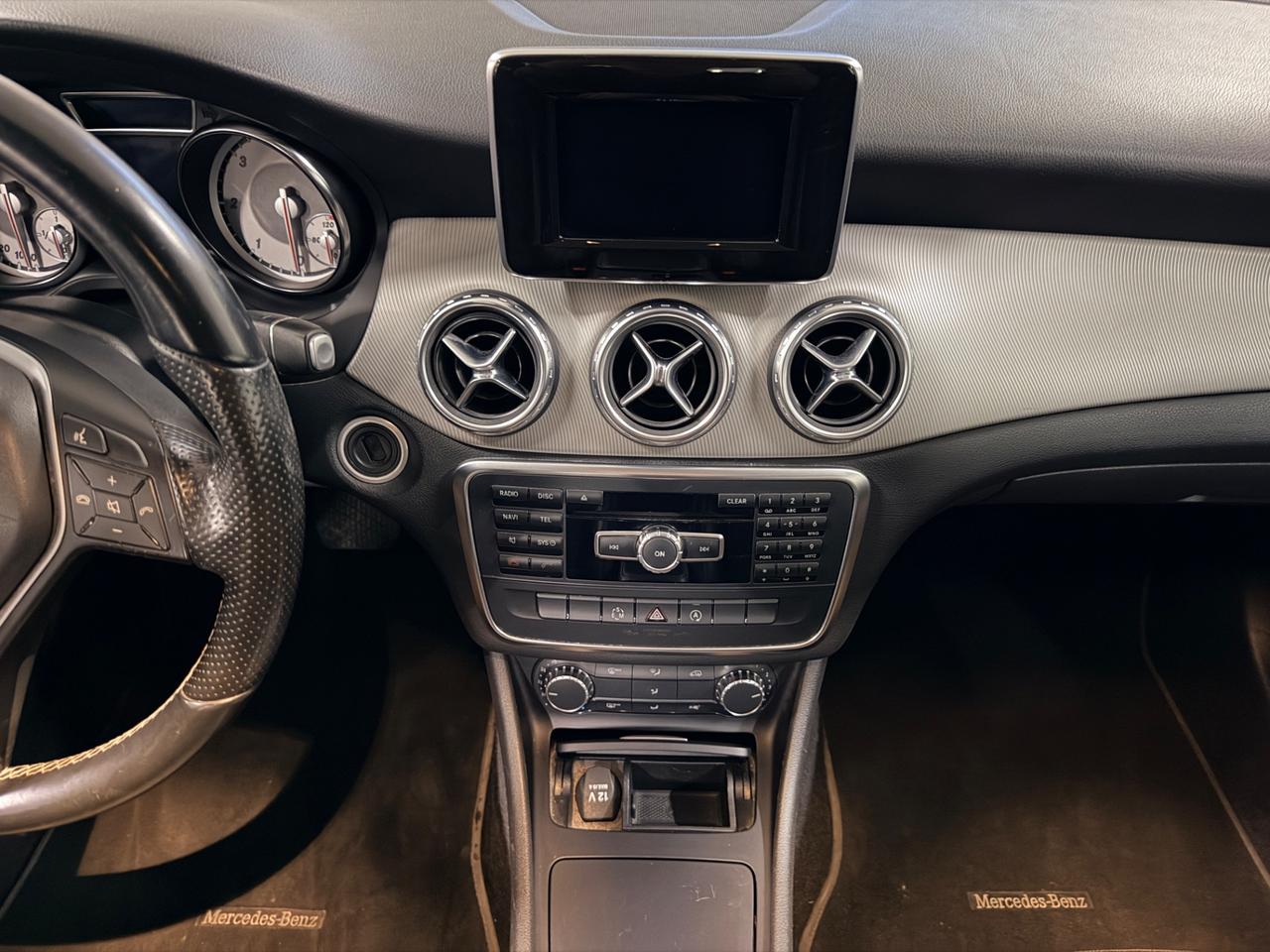 Mercedes-benz GLA 180 d Automatic Sport