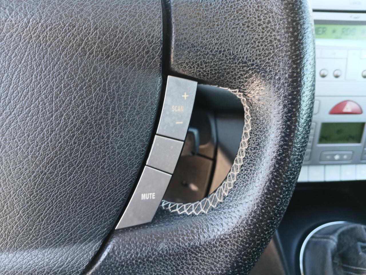 LANCIA YPSILON 1.2 BENZINA