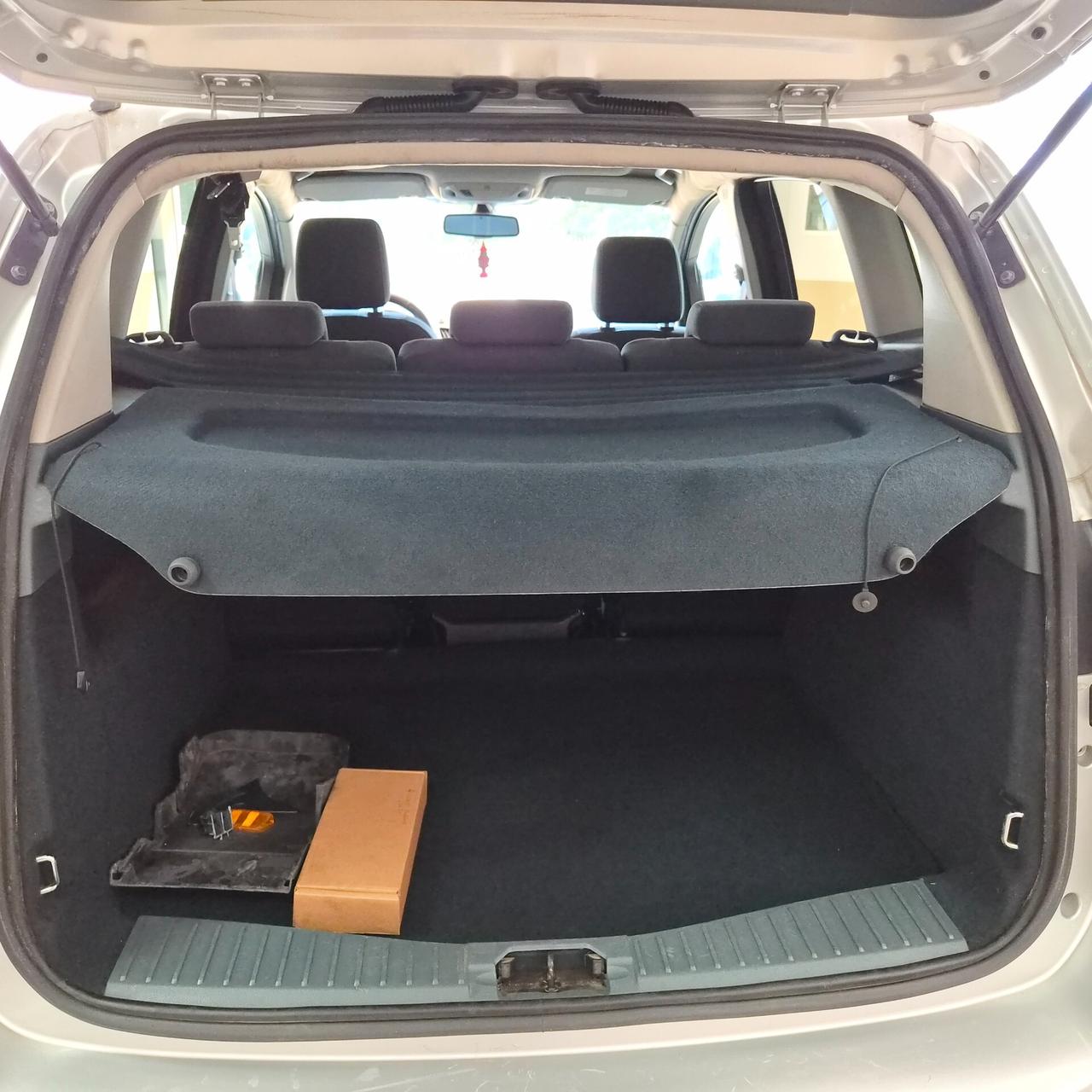 Ford C-Max 1.6 TDCi 115CV Titanium