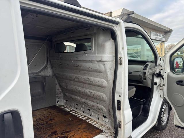 RENAULT Trafic T27 1.9 dCi/100CV(PC-TN-L1H1)PORTAPACCHI-CLIMA-