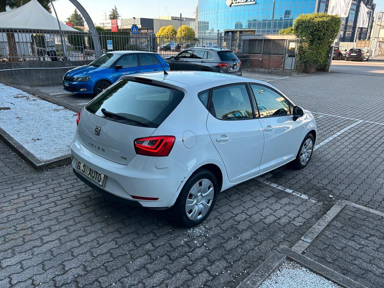 SEAT Ibiza 5p 1.4 tdi cr 75cv MOTORE RUMOROSO