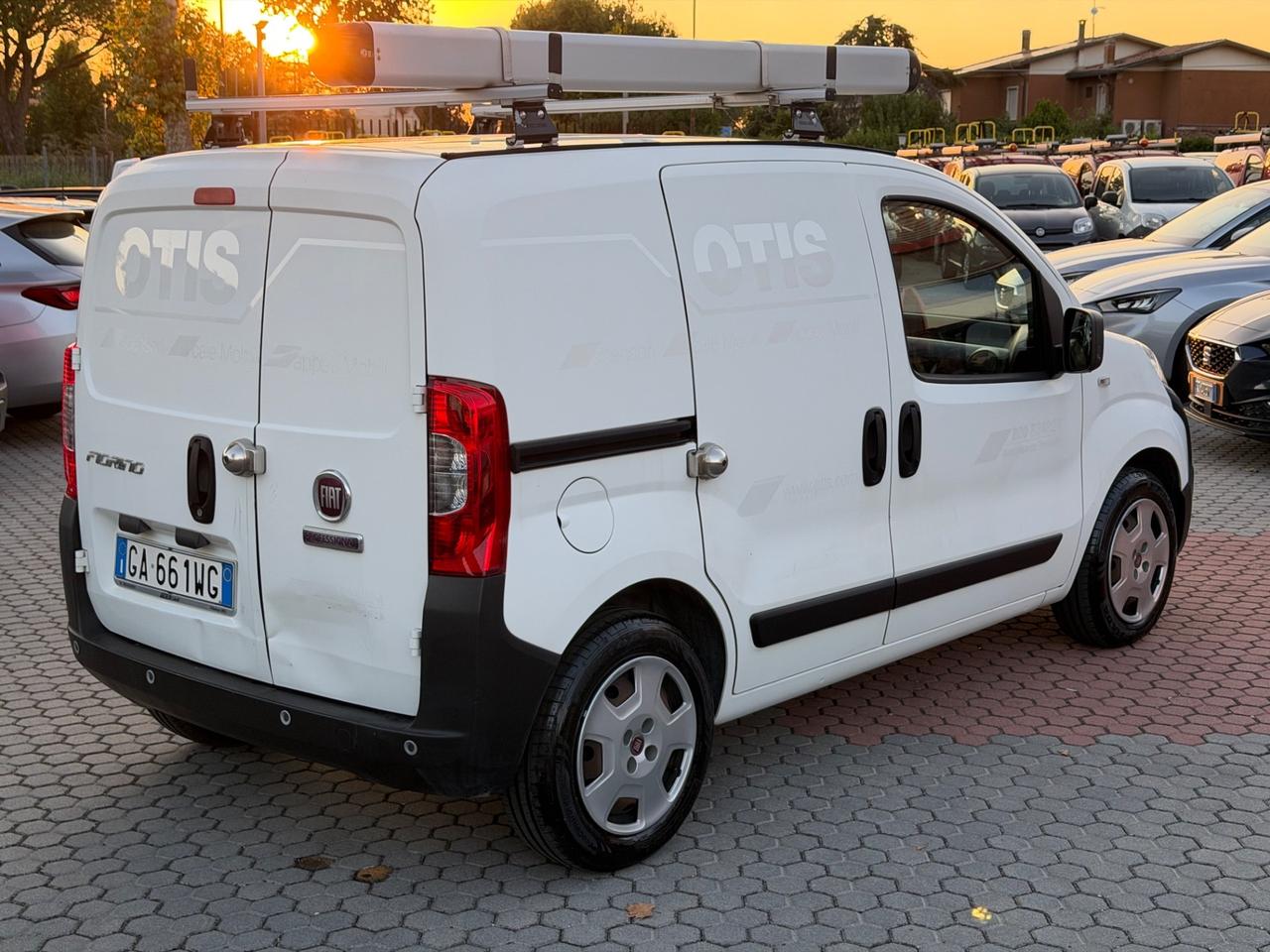 Fiat Fiorino 1.3 MJT 95CV Cargo Adventure