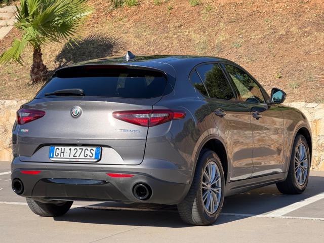 ALFA ROMEO Stelvio 160CV+RETROCAMERA+2PDC+PACK BLACK