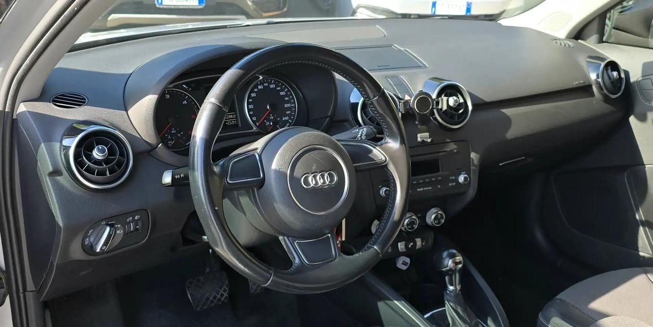 Audi A1 1.6 TDI S tronic Attraction