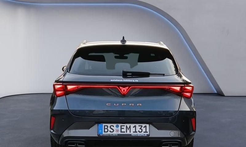Cupra Leon Leon Sportstourer 1.5 Hybrid 150 CV DSG 18" Gancio Camera