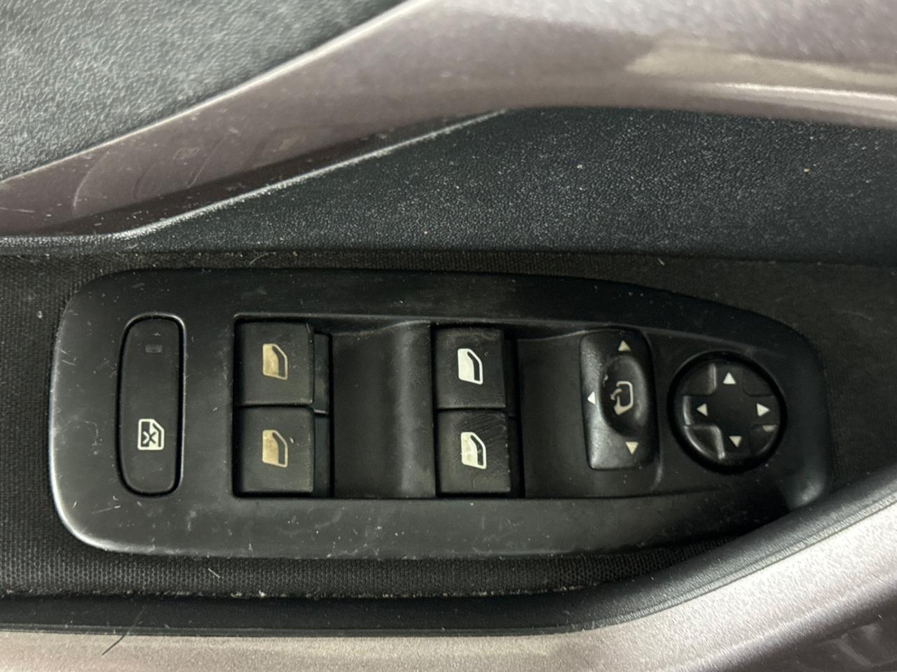 Peugeot 2008 PureTech 82 Active