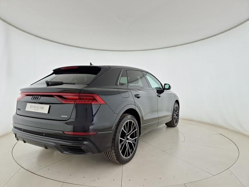 Audi Q8 55 3.0 tfsi e sport quattro tiptronic