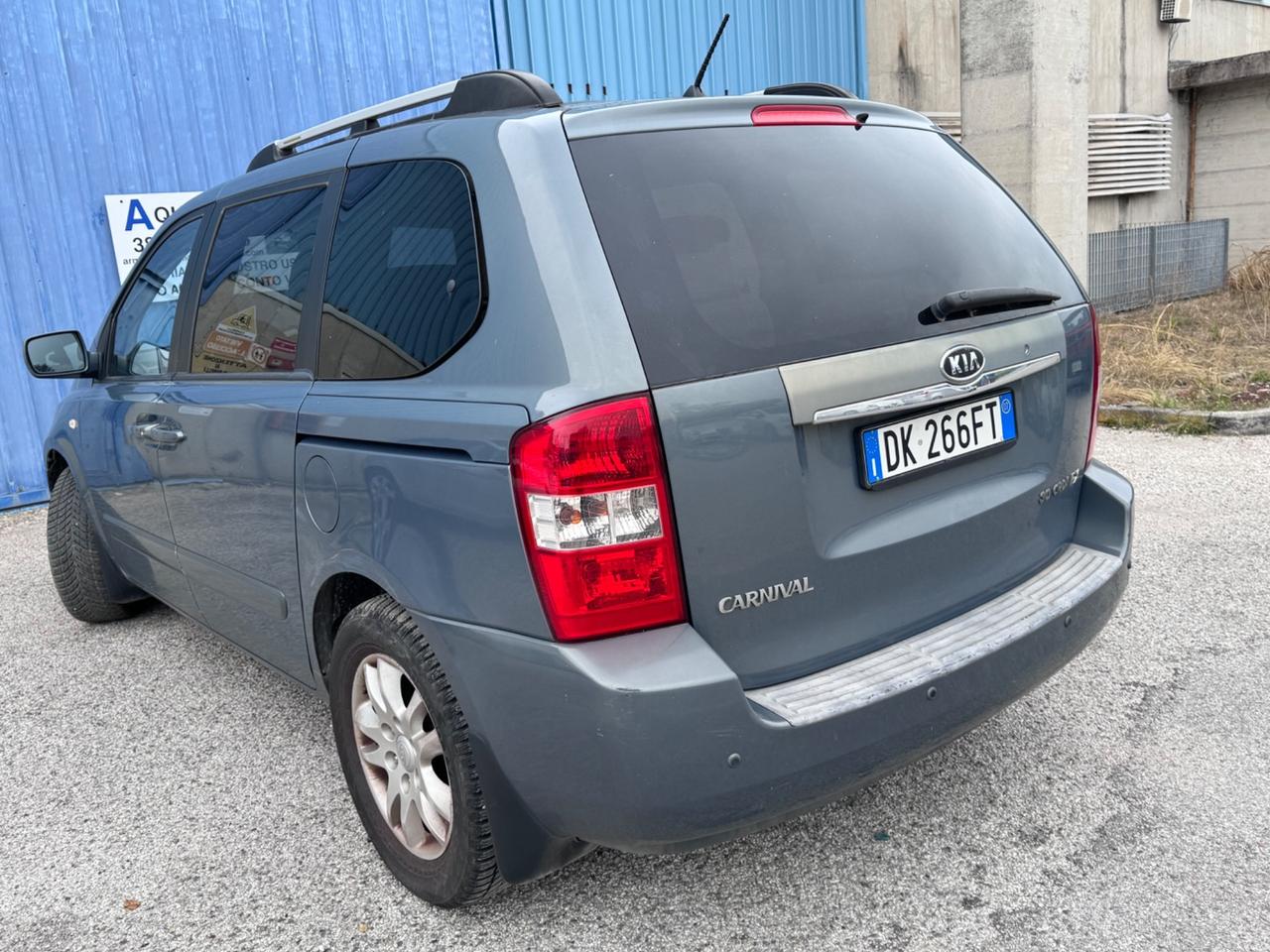 Kia Carnival 7 POSTI