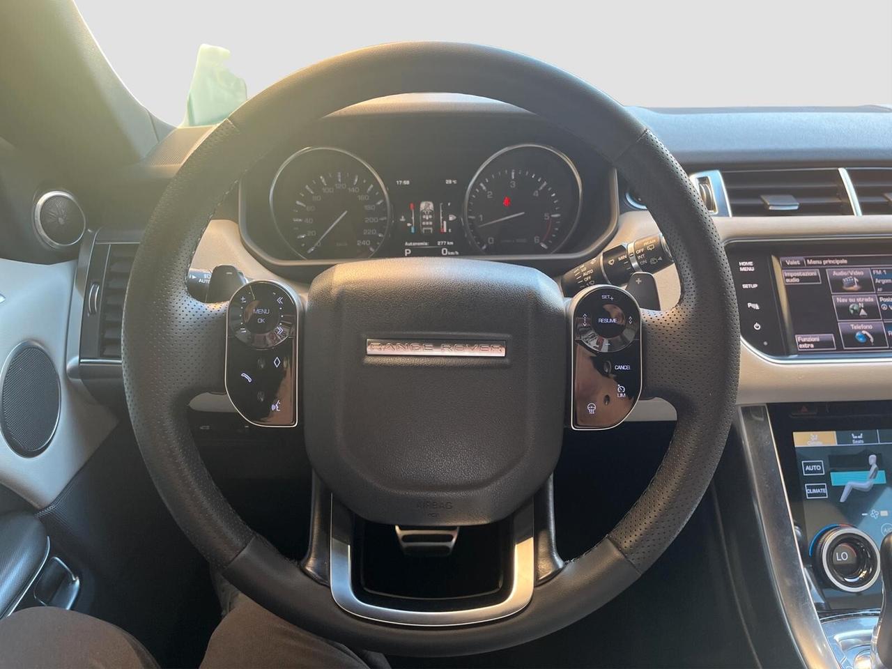 Land Rover Range Sport 3.0 SDV6 HSE Dynamic