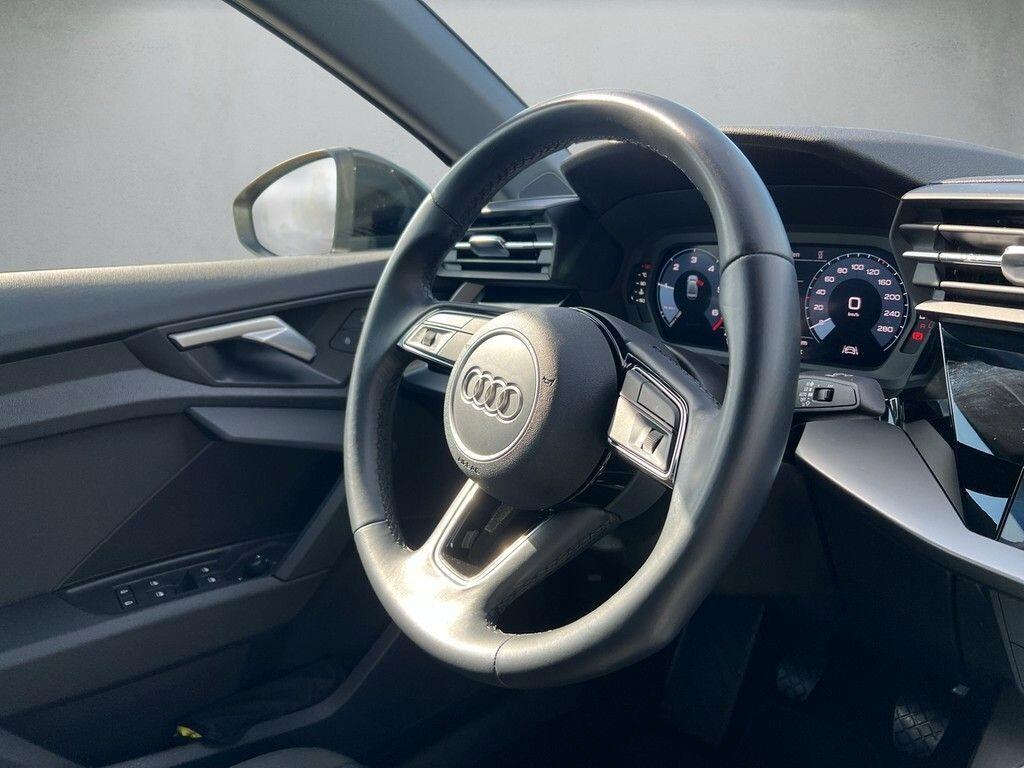 Audi A3 Sedan 30 TDI Business