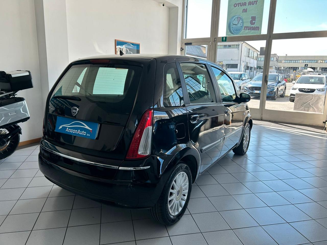 Lancia MUSA 1.4B X NEOPATENTATI 2013
