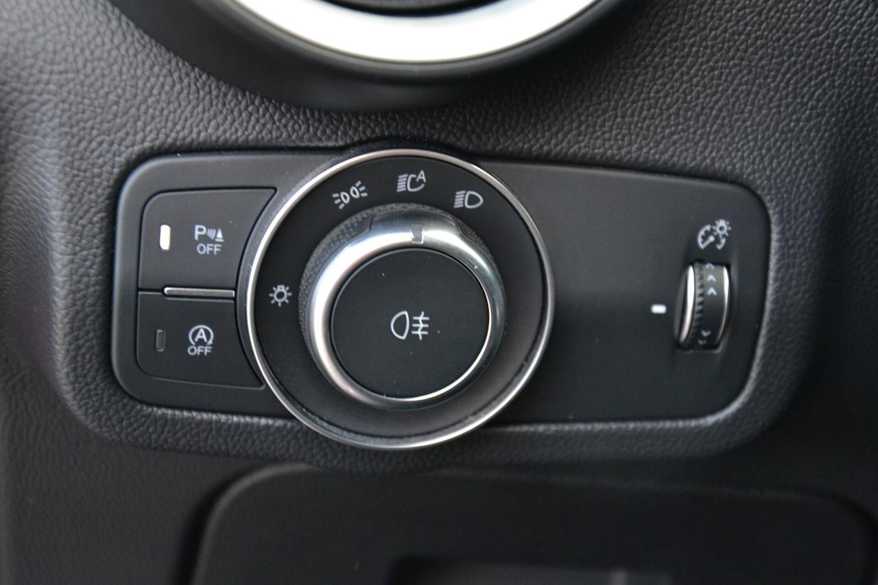 Alfa Romeo Stelvio 2.2 160CV SUPER MY23 SENZA VINCOLI FINANZIARI • UNIPRO' IVA ESPOSTA GARANZIA 12M