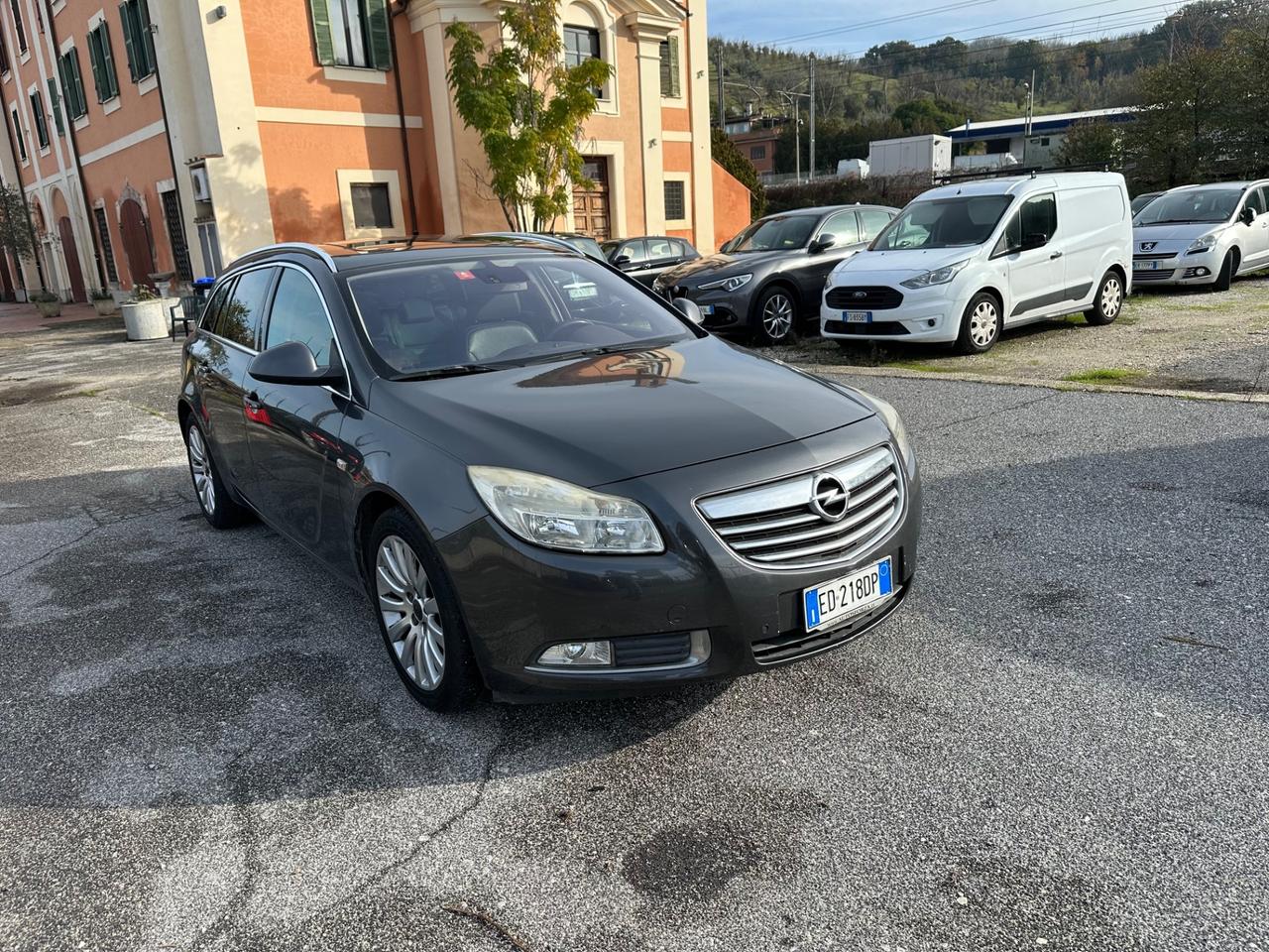 Opel Insignia 2.0 Turbo Sports Tourer aut. Cosmo