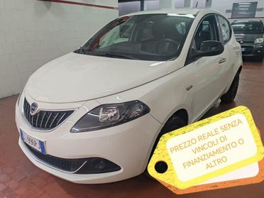 LANCIA Ypsilon 1.0 Hybrid Silver