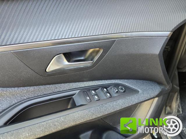 PEUGEOT 3008 BlueHDi 120 * ? 199,00 al mese*