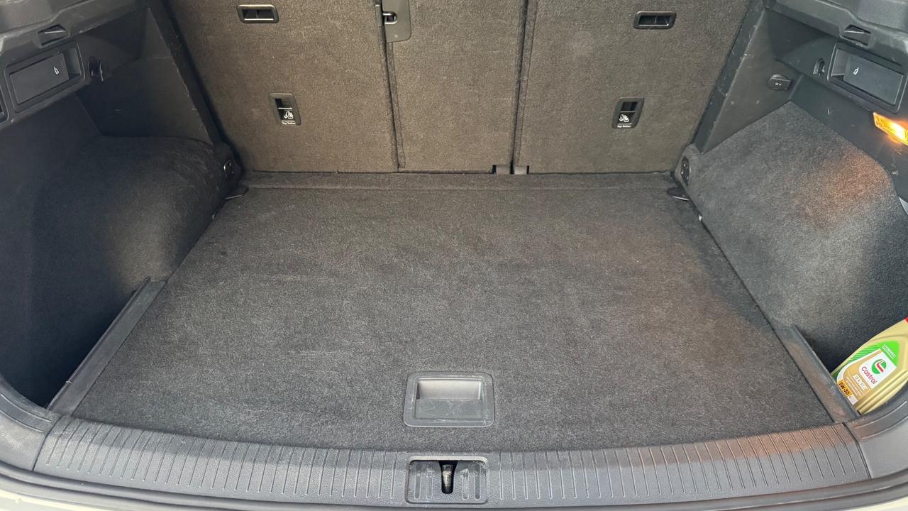 Volkswagen Tiguan 2.0 BiTDI 240cv DSG R-Line 4Motion