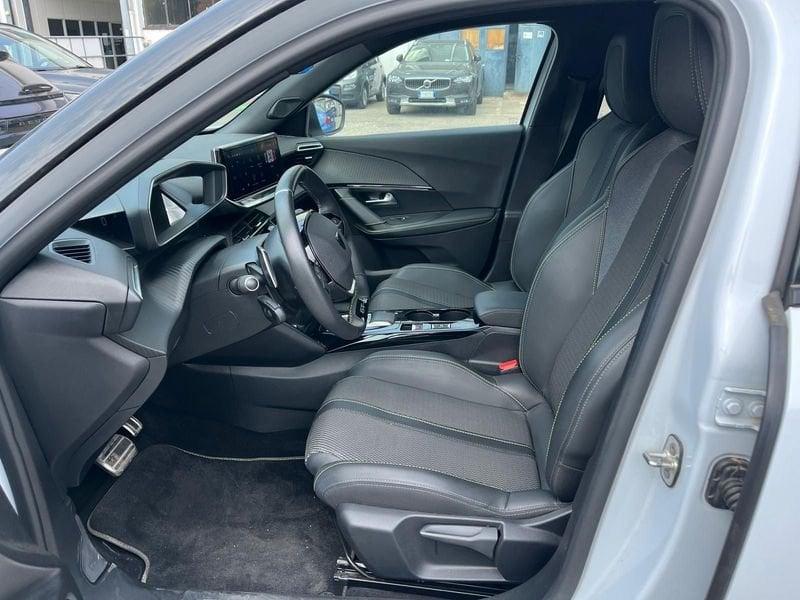 Peugeot 2008 2008 PureTech 130 S&S EAT8 GT