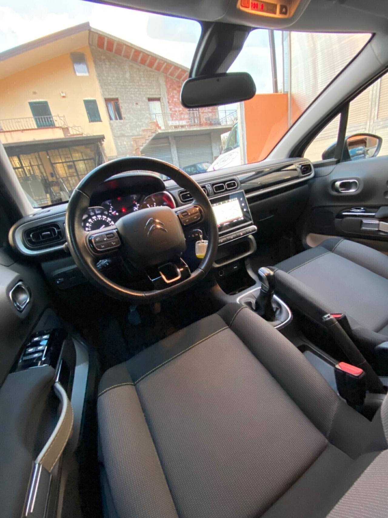 Citroen C3 PureTech 83 S&S C-Series