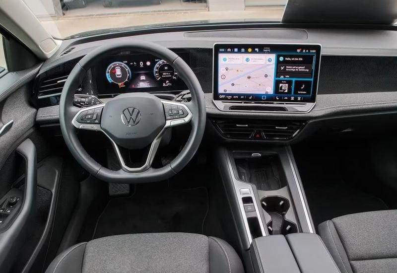 Volkswagen Passat Passat Variant 1.5 TSI ACT DSG Business Led Navi Camera