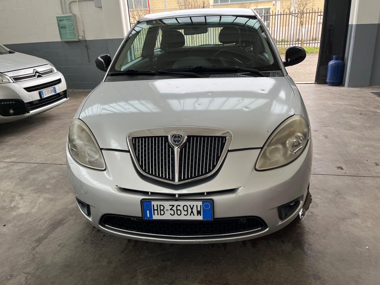 Lancia Ypsilon 1.2 69 CV Diva