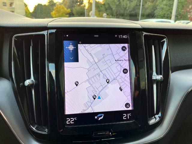 VOLVO XC60 B4 (d) AWD Geartronic Momentum Pro