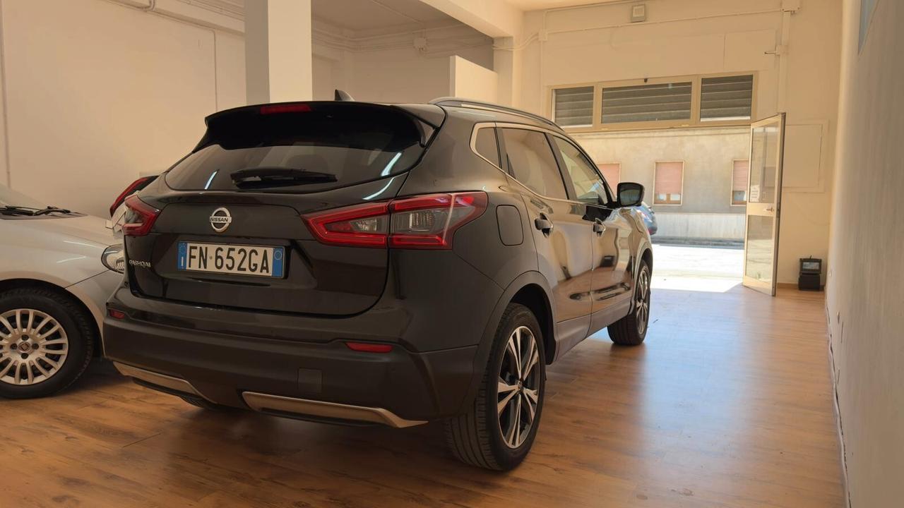Nissan Qashqai 1.5 dCi N-Connecta