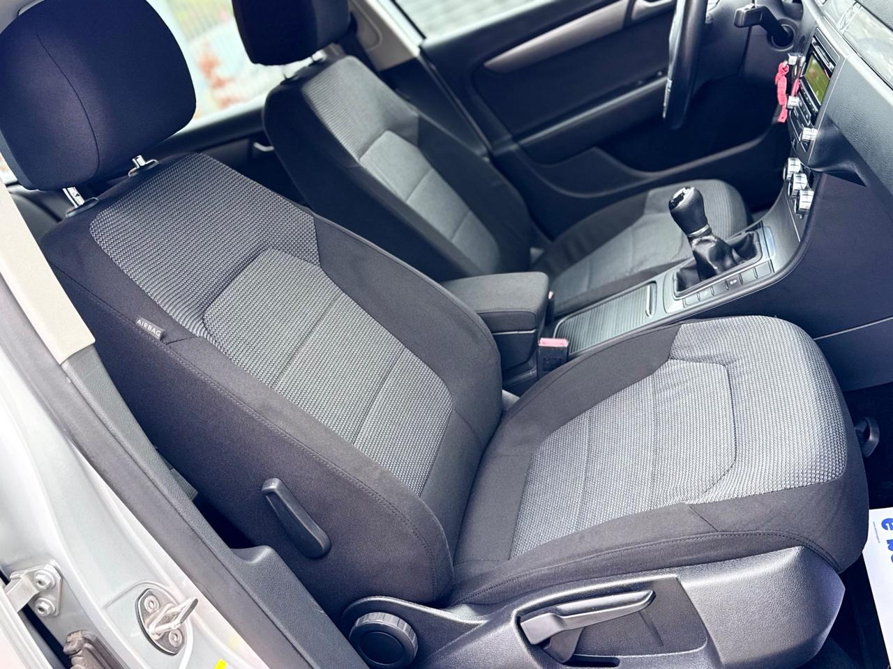 VW PASSAT 1.6 TDI 105cv Neopatentati - 2013
