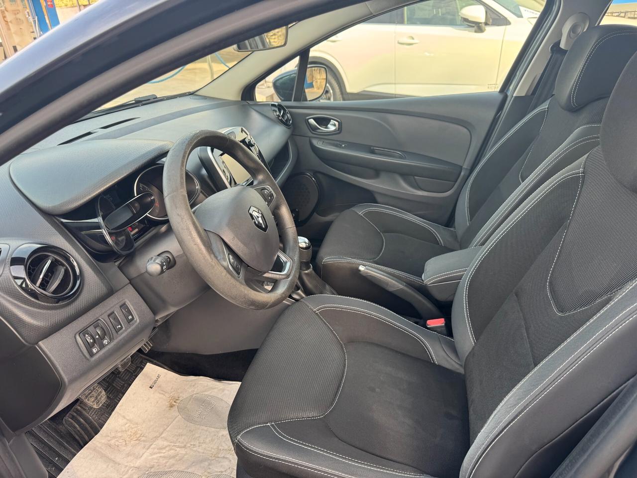 Renault Clio dCi 8V 75CV Start&Stop 5 porte Energy Zen