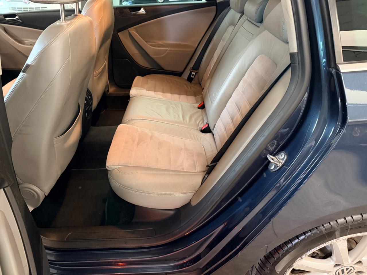 Volkswagen Passat 2.0 TDI DPF Var. Highline