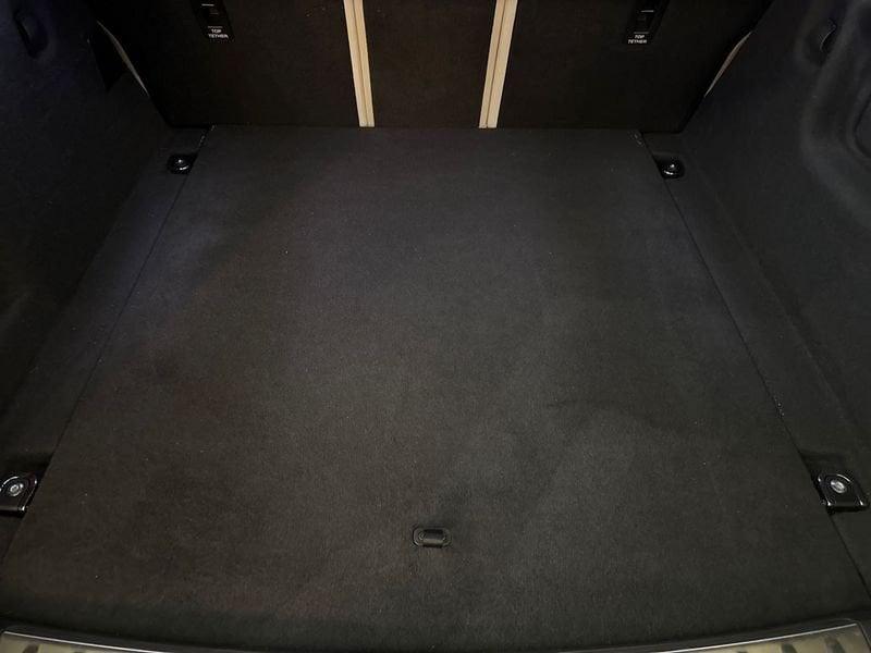 Jaguar F-Pace 2.0 i4 R-Dynamic HSE awd 250cv auto